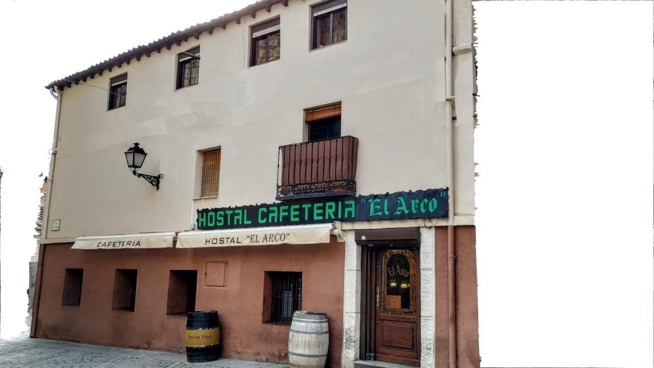 Hostal El Arco Almazán Exterior photo